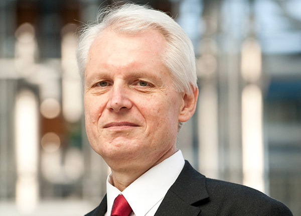 Prof. Dr. Claus Lämmerzahl